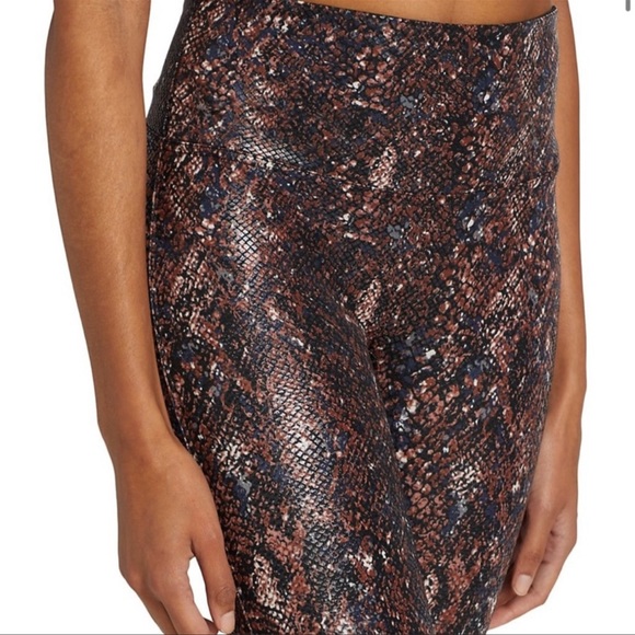 SPANX Snakeskin Print Faux Leather Legging - Picture 6 of 15